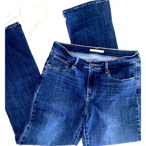 Levis Women's Classic Bootcut Blue Denim Jeans - Size 12M (31x32)